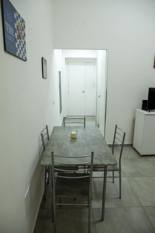 Na' Stanza In Piazza Apartment Napoli Exterior foto