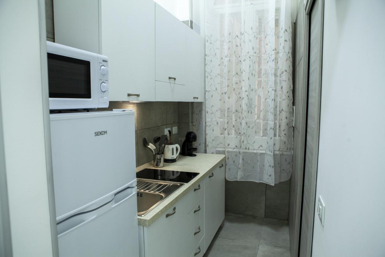 Na' Stanza In Piazza Apartment Napoli Exterior foto