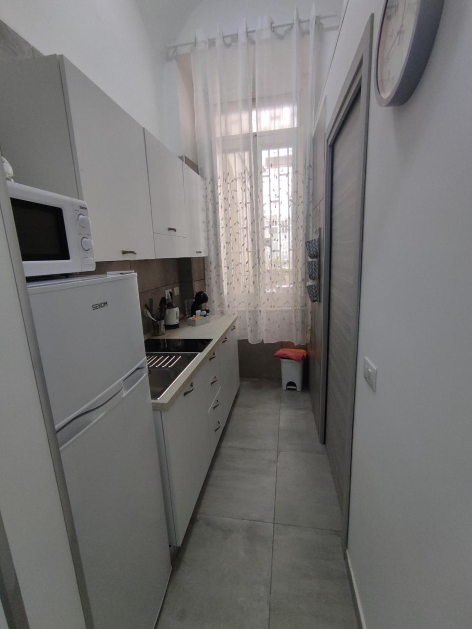 Na' Stanza In Piazza Apartment Napoli Exterior foto