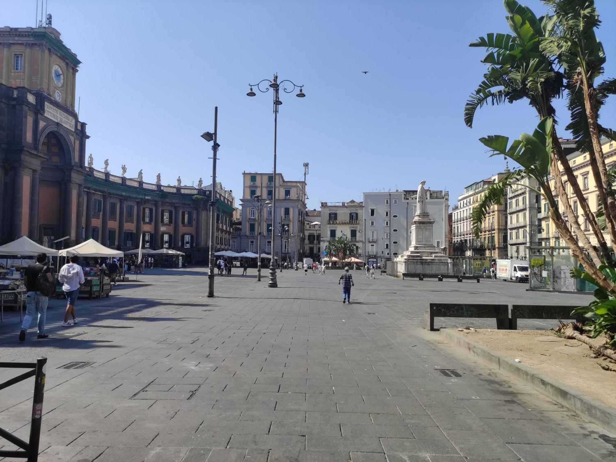 Na' Stanza In Piazza Apartment Napoli Exterior foto