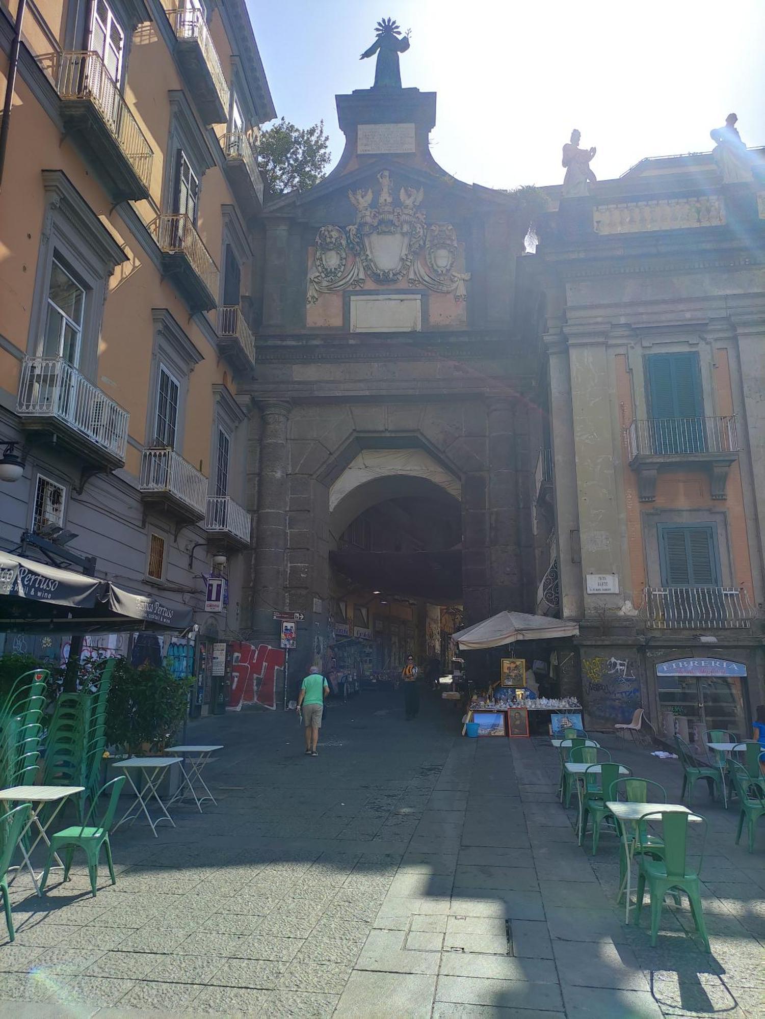 Na' Stanza In Piazza Apartment Napoli Exterior foto